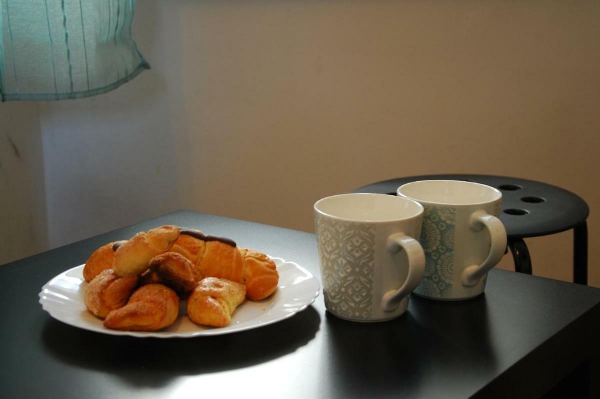 Umbrella Guest Rooms Cracovia Esterno foto