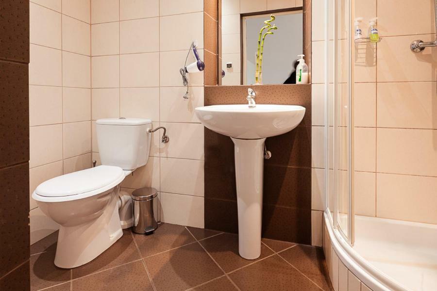 Umbrella Guest Rooms Cracovia Esterno foto